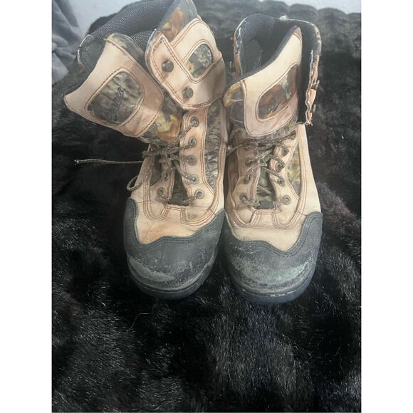 Danner 6\